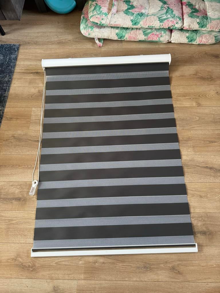 Stijlvol Rolgordijn - Zwart/Grijs Gestreepte Duo Rolgordijn, Ophalen, 100 tot 150 cm, Grijs, 50 tot 100 cm