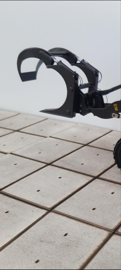 Houtgrijper voor Volvo Shovel 1:32 Model, Hobby en Vrije tijd, Modelauto's | 1:32, Ophalen of Verzenden, Zo goed als nieuw, Overige typen