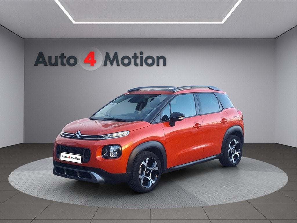 Citroen C3 Aircross 1.2 PureTech S&S Shine Met NAVIG / HEAD, Auto's, Citroën, Voorwielaandrijving, Gebruikt, Euro 6, Bedrijf