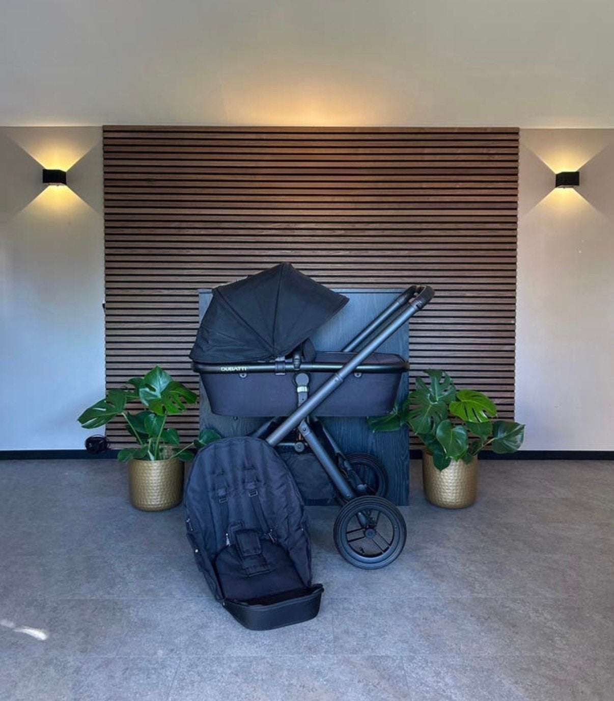 DUBATTI E4 CLINE • ALL BLACK • NIEUWSTAAT! ✨, Verstelbare duwstang, Ophalen of Verzenden, Zo goed als nieuw, Kinderwagen