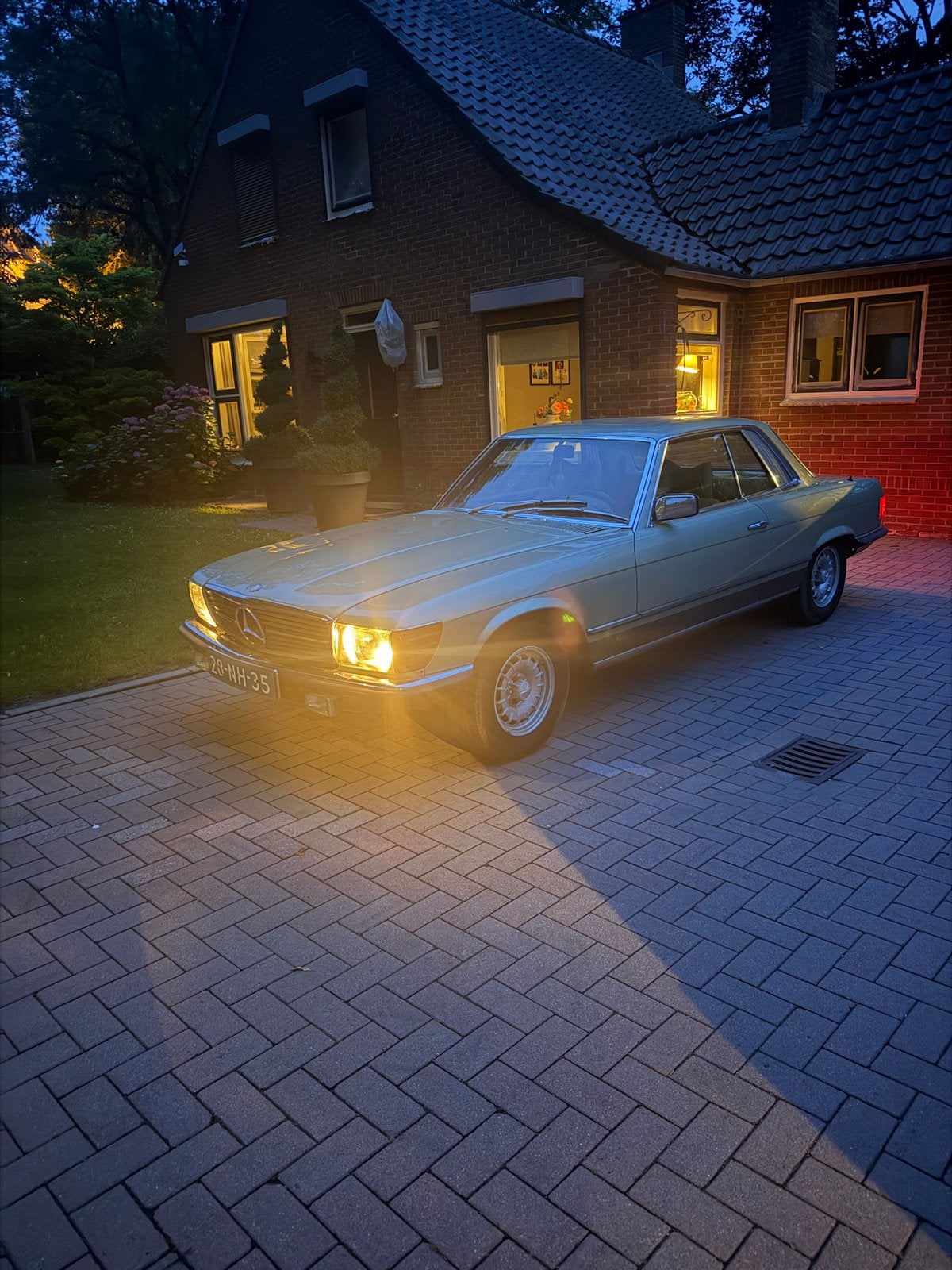 Mercedes 350 SLc oldtimer, Automaat, Achterwielaandrijving, 8 cilinders, 150 pk