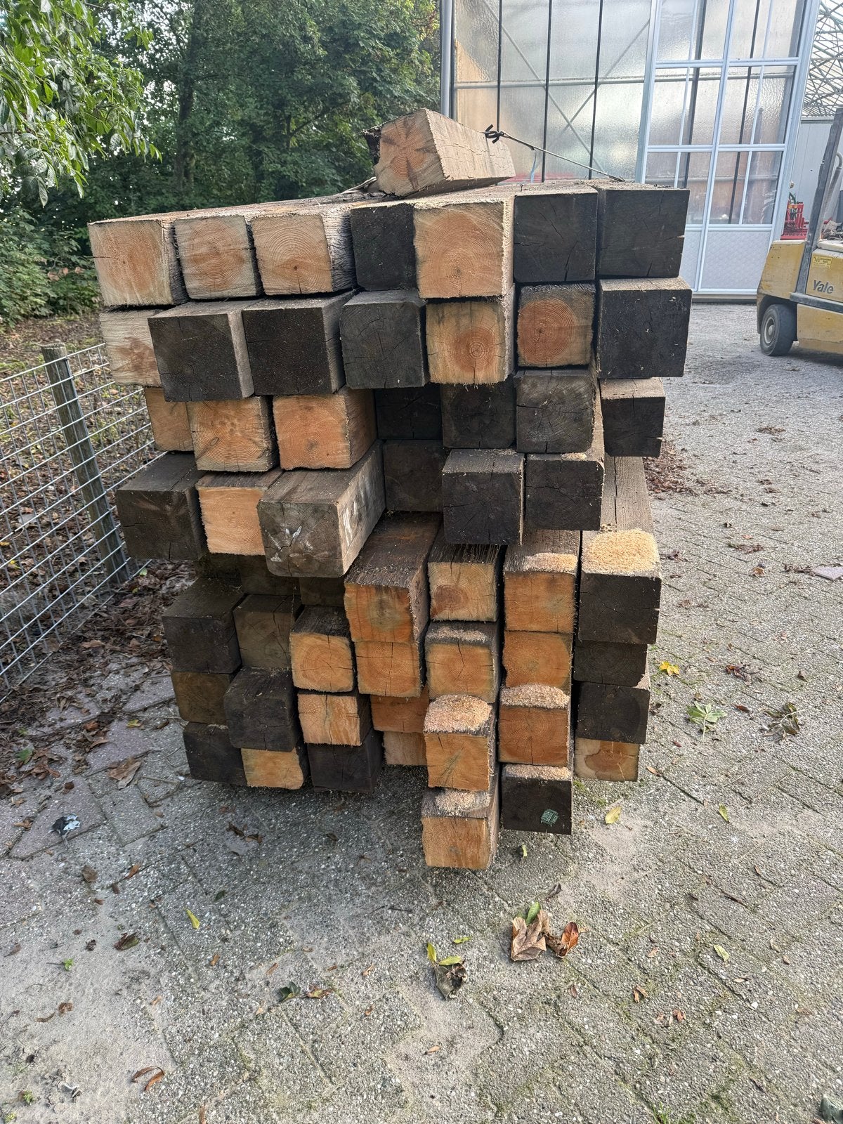 Robuuste Balken 16 x16 cm lengte 3,20mter gemiddeld, Doe-het-zelf en Verbouw, Geïmpregneerd, Gebruikt, Ophalen of Verzenden, Balk