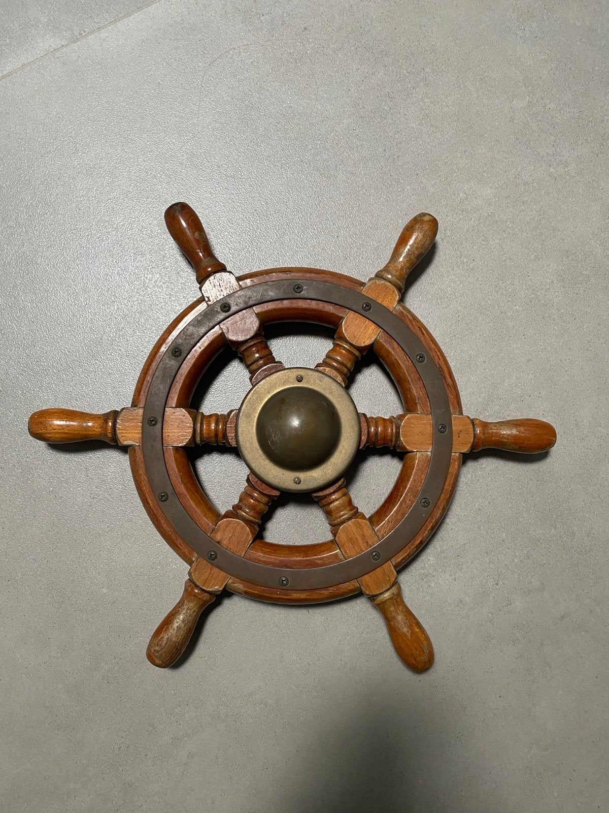 Houten Stuurwiel met Messing Accenten - 42 cm Diameter, Watersport en Boten, Accessoires en Onderhoud, Ophalen of Verzenden, Gebruikt