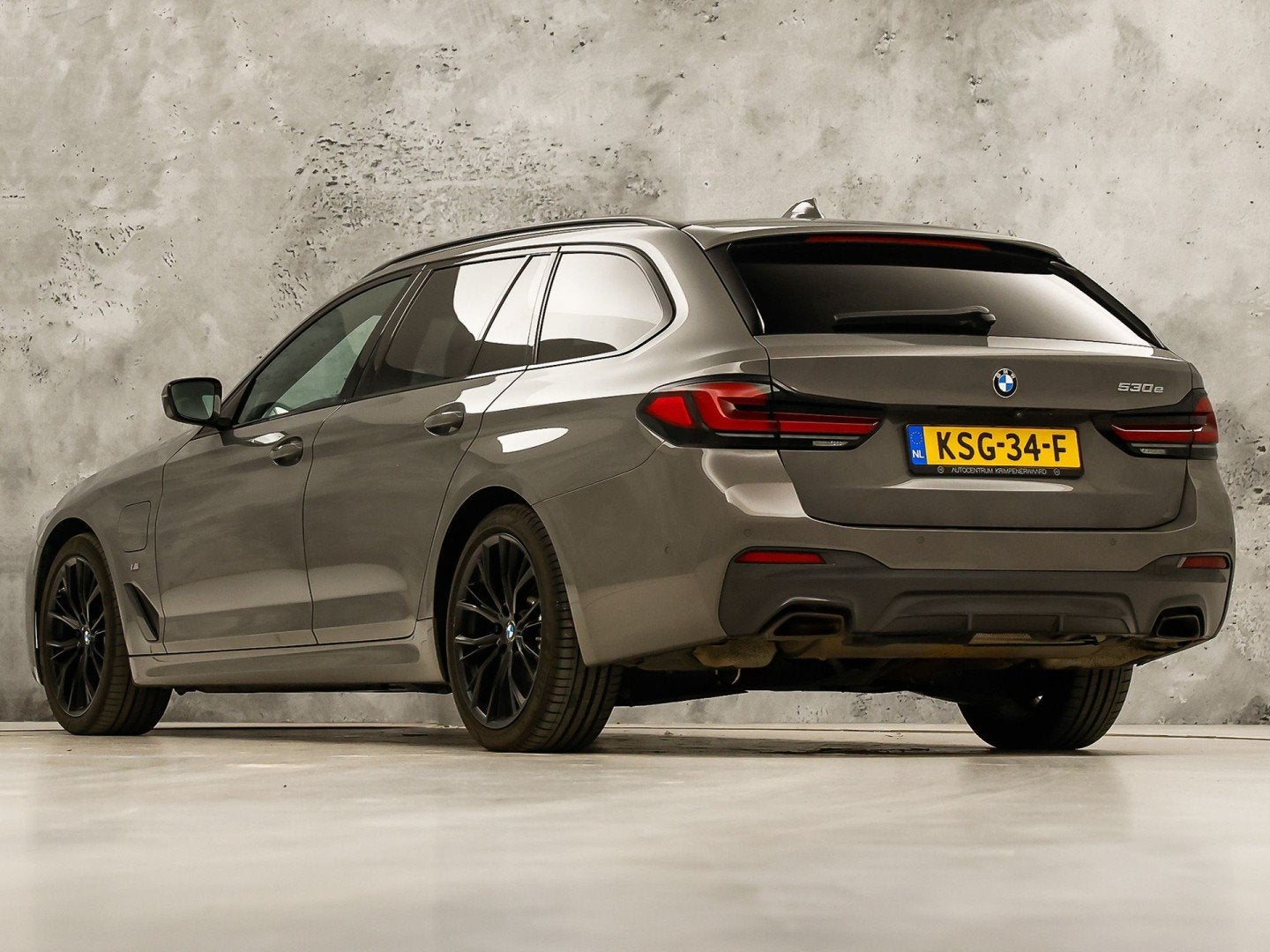 BMW 5 Serie 530e M Sport High Executive 293Pk FULL OPTION (P, Automaat, Gebruikt, 4 cilinders, Adaptive Cruise Control