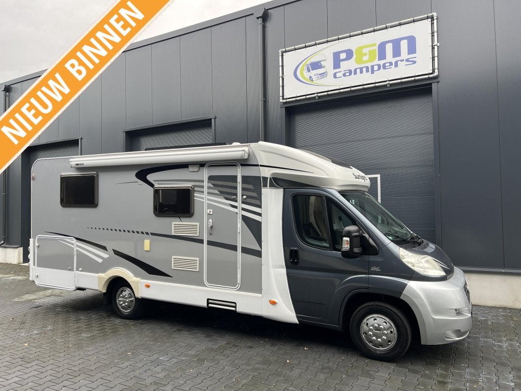 Sunlight T 69 | 2011 | Oyster | BikeTrans lift | zonnepaneel, Sunlight, Ringverwarming, Fiat, Tot en met 2