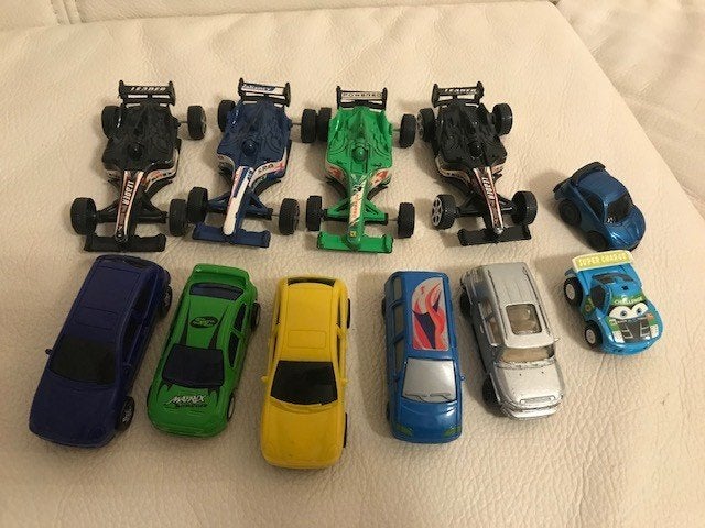 11 Speelgoed auto's race autos te koop Hotwheels etc, Ophalen of Verzenden, Nieuw