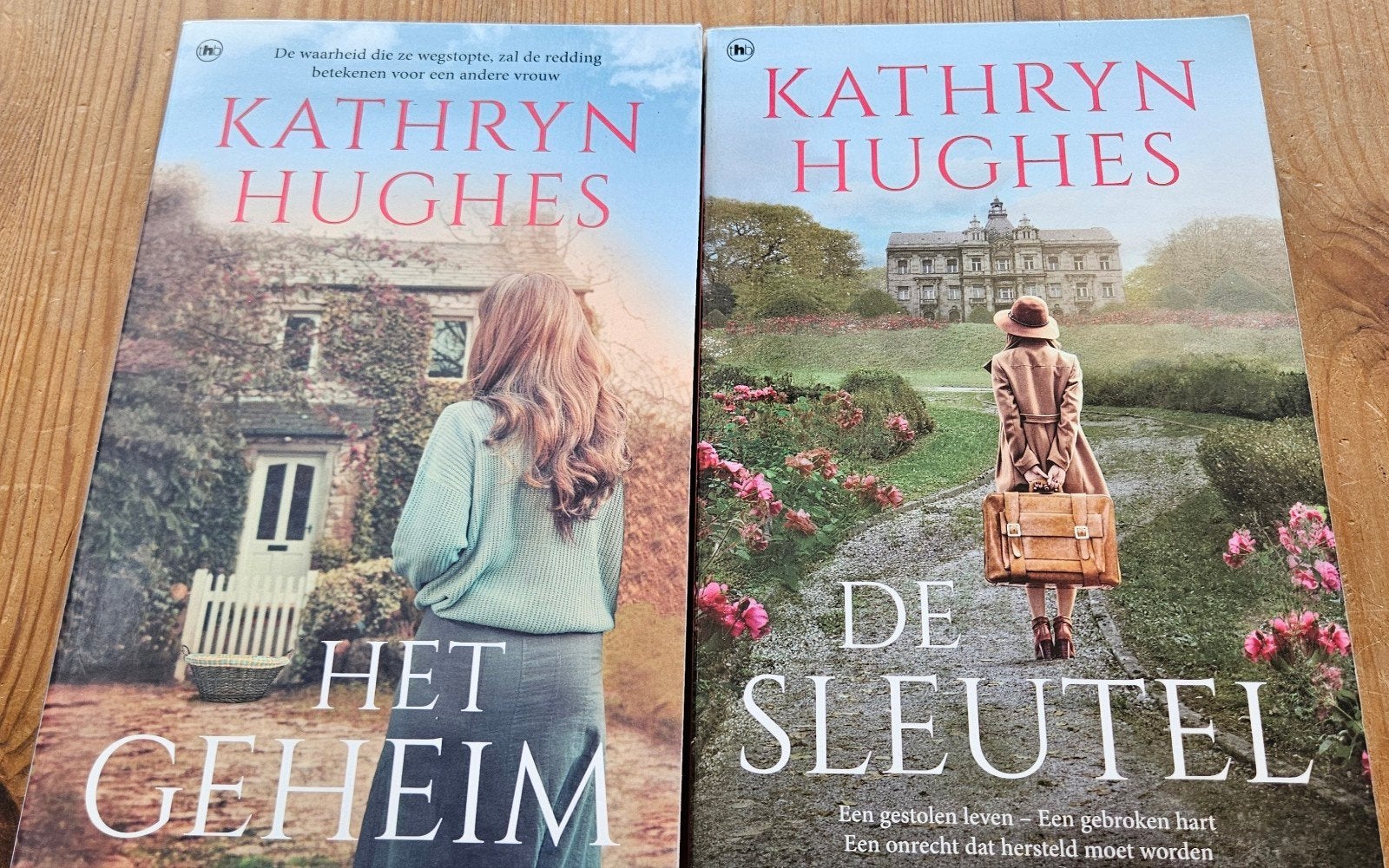 Kathryn Hughes. De sleutel, Het geheim., Ophalen of Verzenden, Gelezen