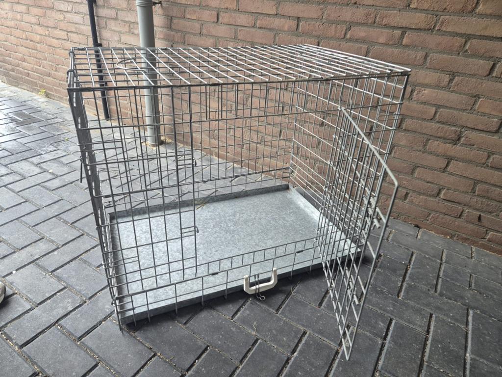 Stalen honden bench 90x60x70, Dieren en Toebehoren, Hondenhokken, Ophalen, Gebruikt, 65 tot 100 cm, Hondenhok