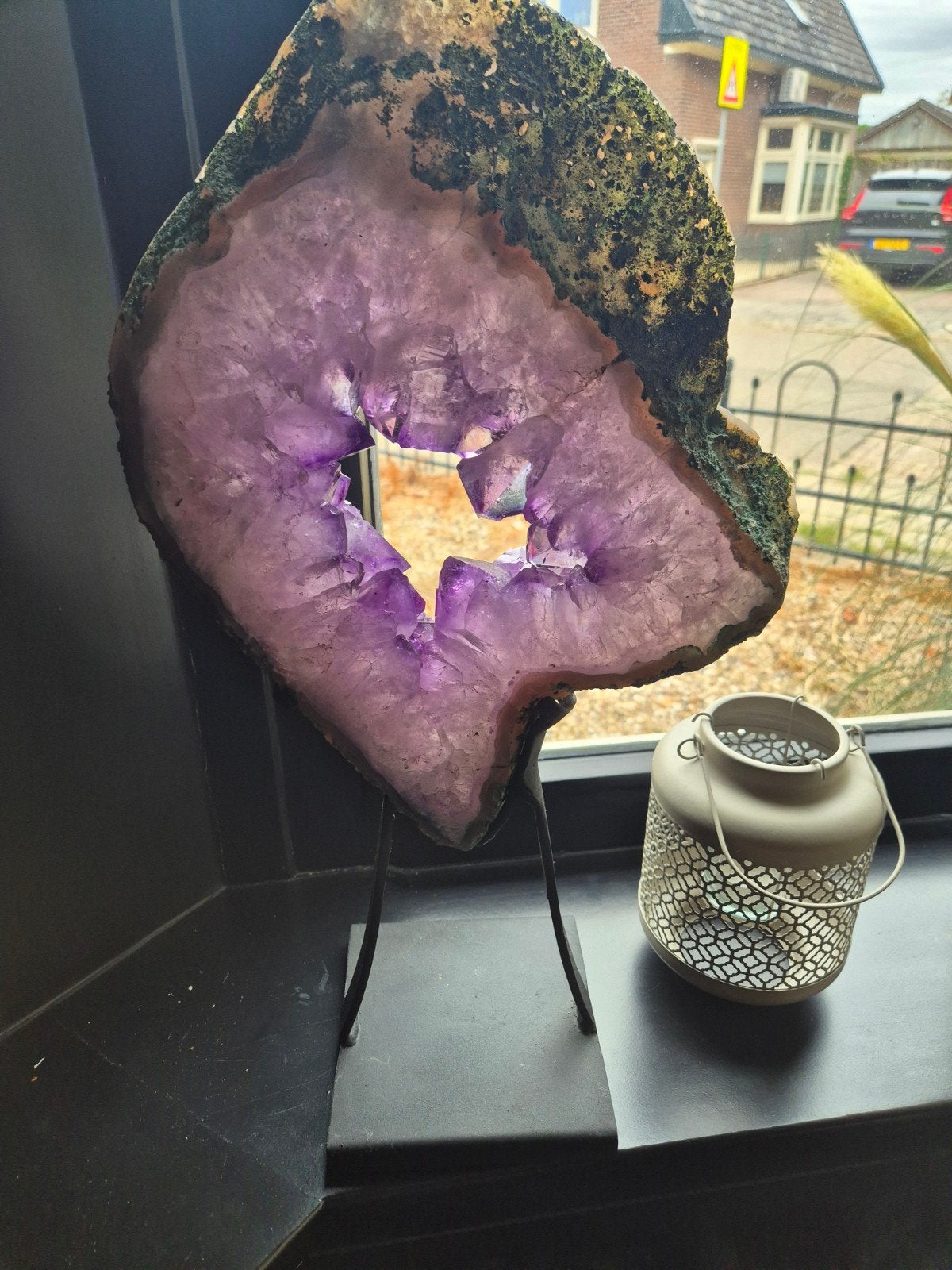 Grote Amethist Geode op Staander - 54 cm hoog, Ophalen of Verzenden