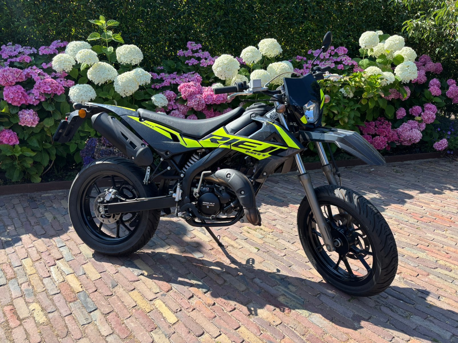 Rieju mrt 50 zwart/geel, Fietsen en Brommers, Brommers | Crossbrommers, Ophalen, 6 versnellingen, Zo goed als nieuw, 50 cc