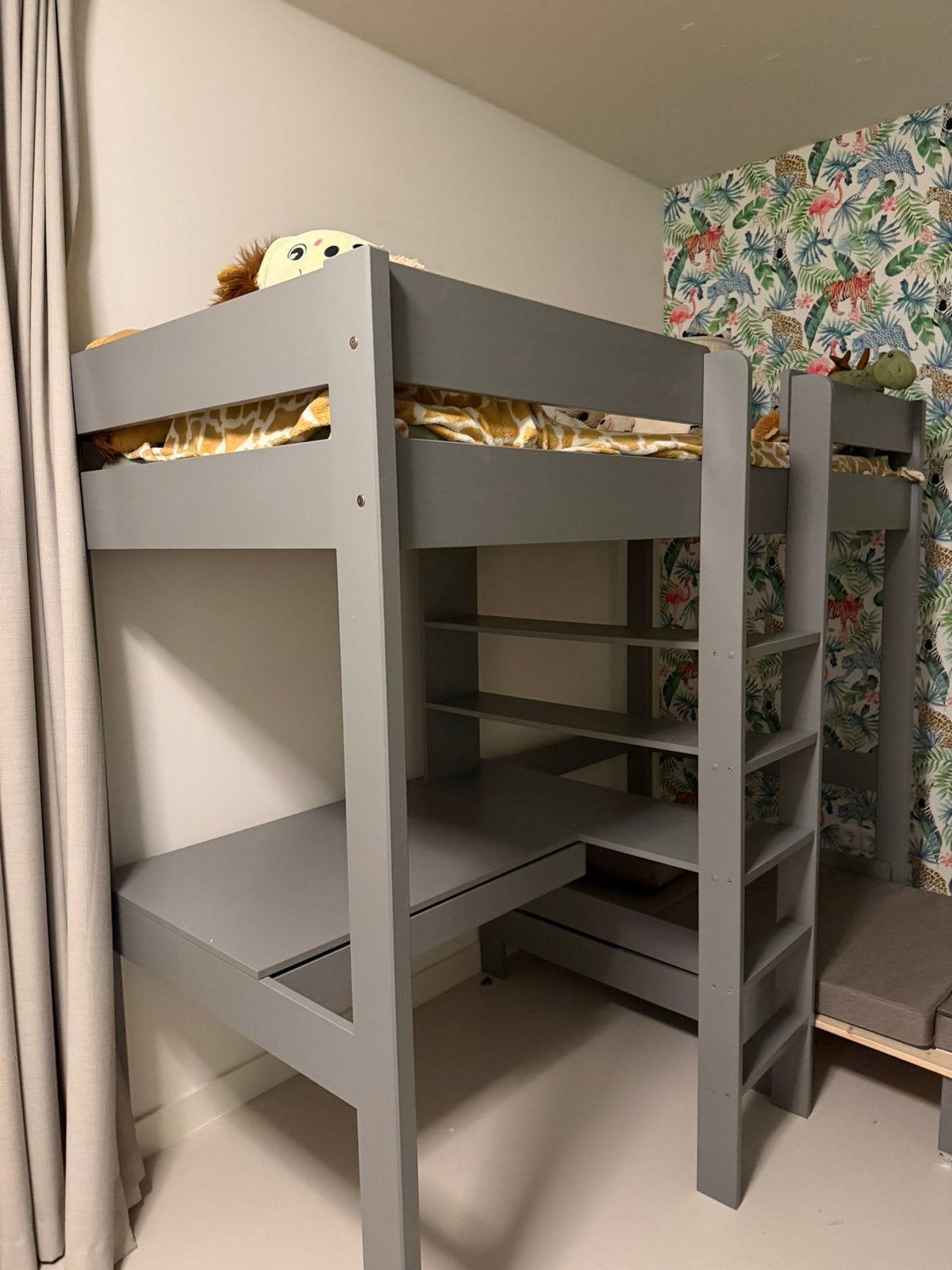 Wehkamp Home Robin hoogslaper +bureau en logeerstoel – grijs, Ophalen, Hoogslaper