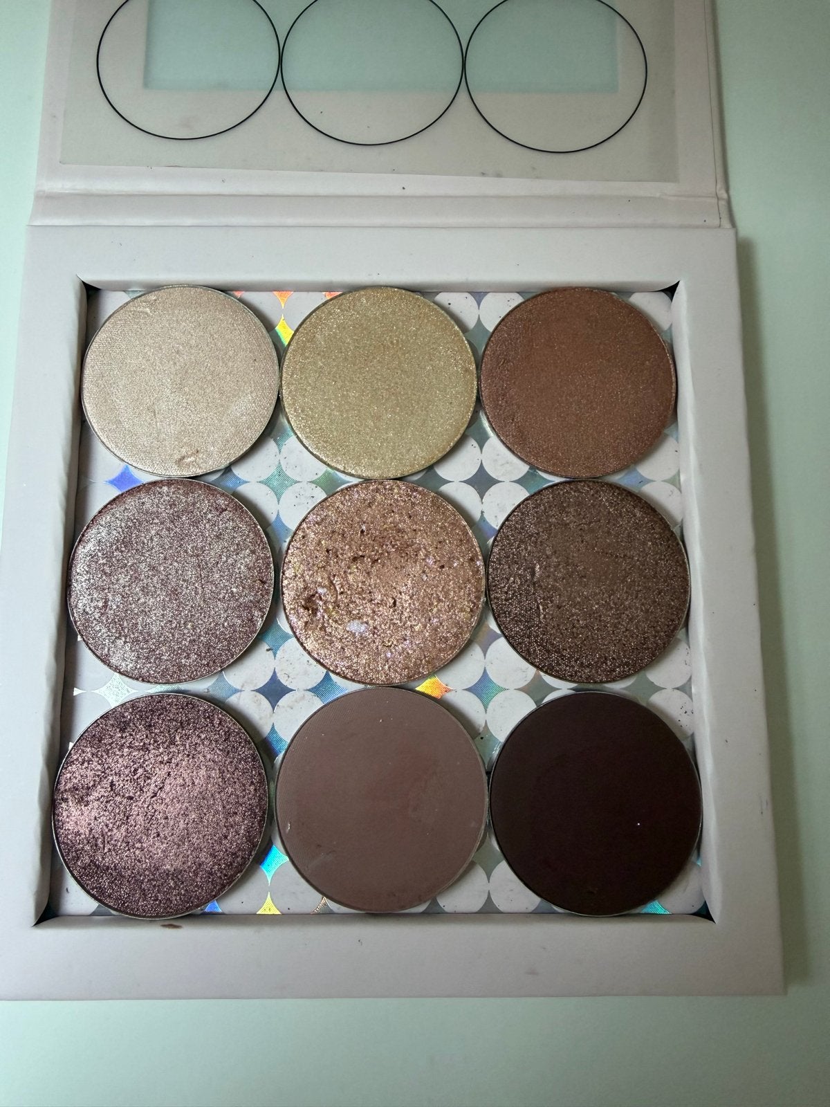 L’oye - Better then a box of , Ogen, Bruin, Nieuw, Ophalen of Verzenden