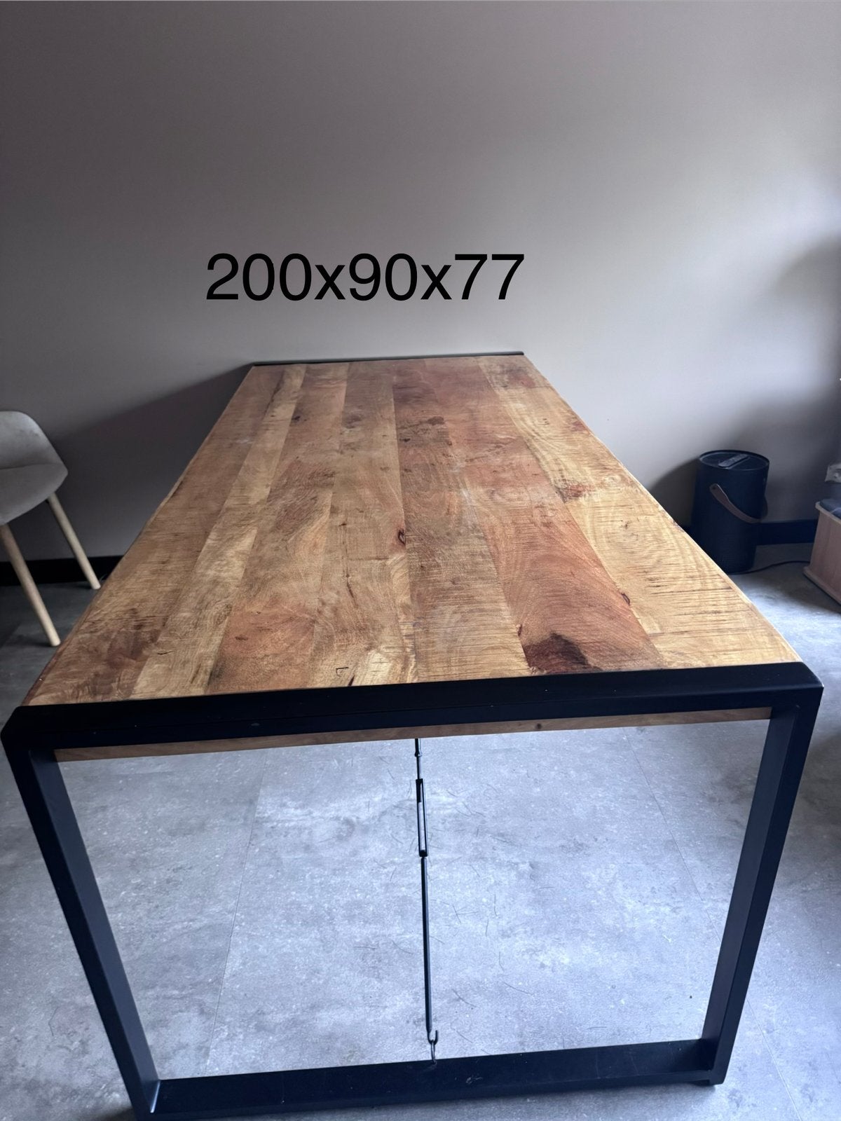 Eettafel, Ophalen, 50 tot 100 cm, Zo goed als nieuw, Vijf personen of meer