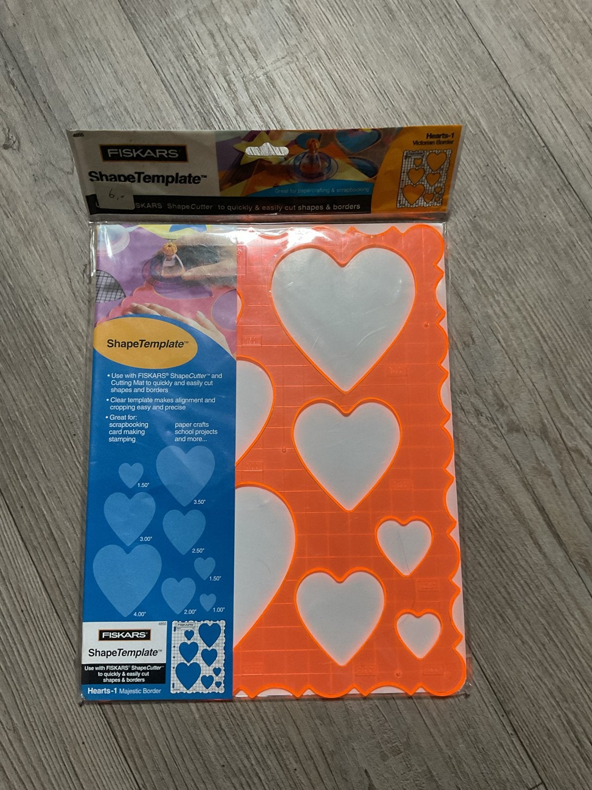 Fiskars ShapeTemplate Harten - Knutselset voor papier, Oranje, Overige thema's, Nieuw, Ophalen of Verzenden
