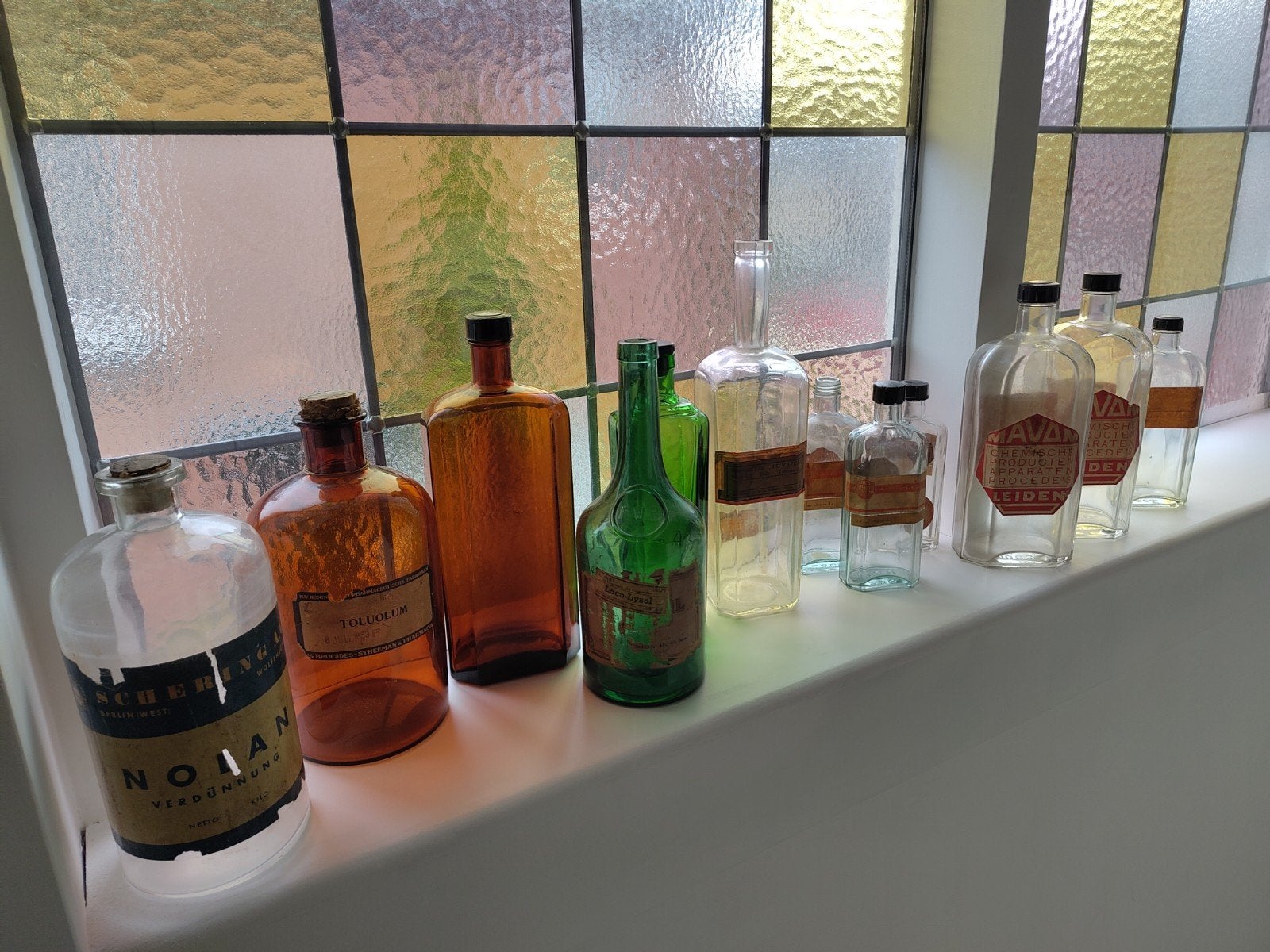 Collectie antieke apothekersflessen en drogisterijflessen, Antiek en Kunst, Ophalen of Verzenden
