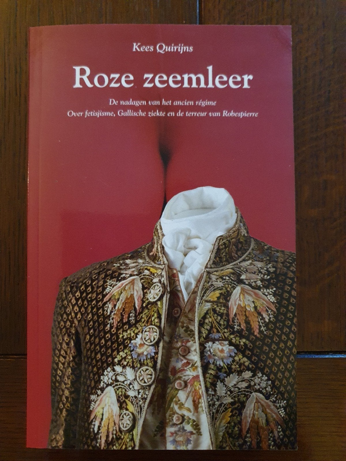 Roze zeemleer - Kees Quirijns (Historische roman), Ophalen of Verzenden, Zo goed als nieuw, Kees Quirijns, Nederland