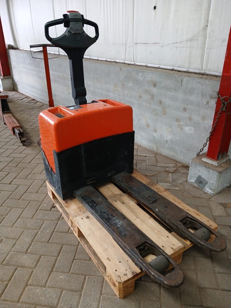 Elektrische palletdrager, 100 liter of meer, Ophalen, Gebruikt, Steekwagen