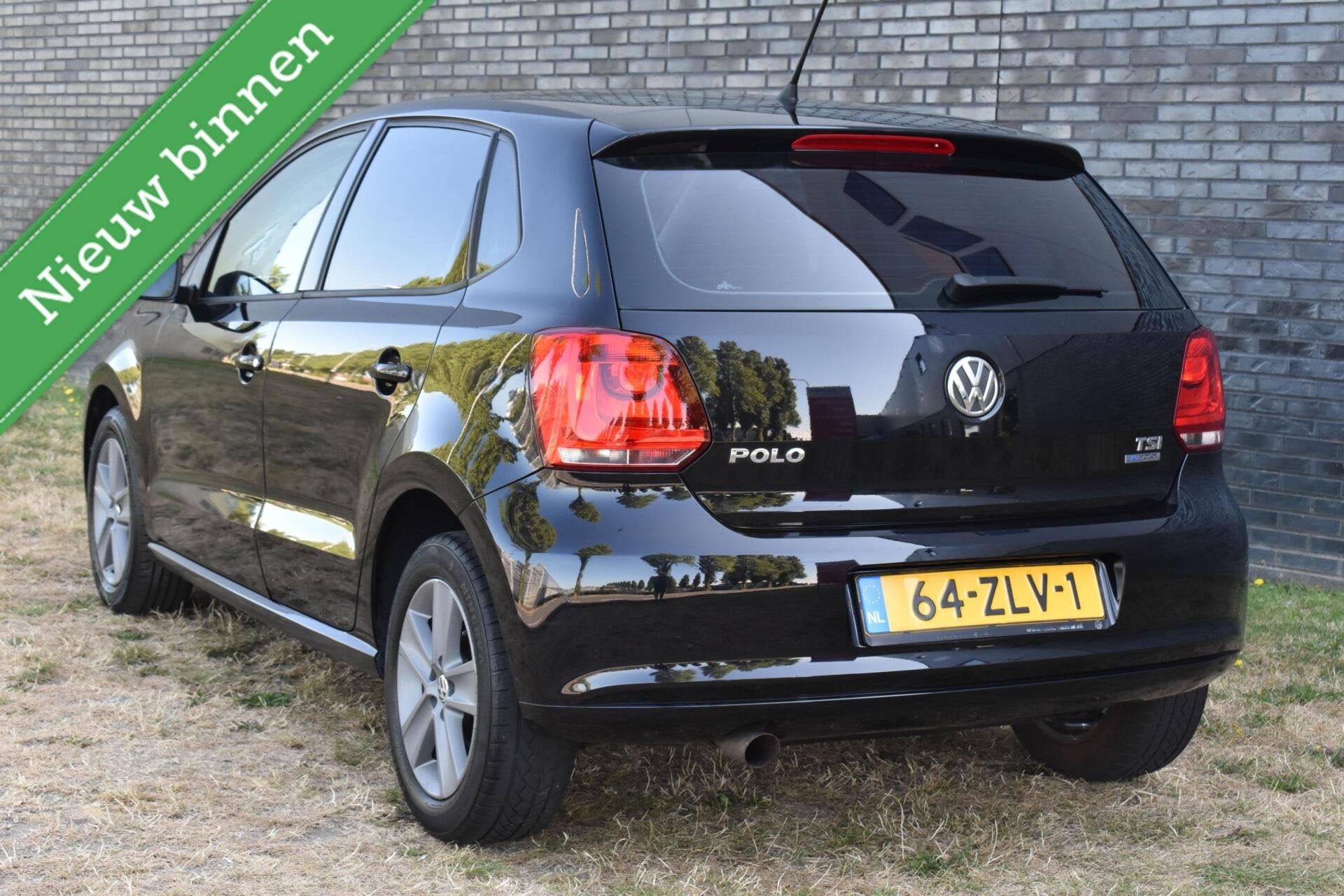 Volkswagen Polo Turbo AIRCO/CRUISE CONTROL/5 DEURS/ETC.!, Auto's, Voorwielaandrijving, Euro 5, 4 cilinders, Met garantie (alle)