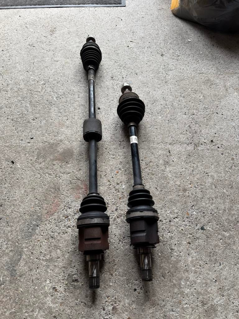Aandrijfassen Opel Corsa D Z14XEP, Ophalen