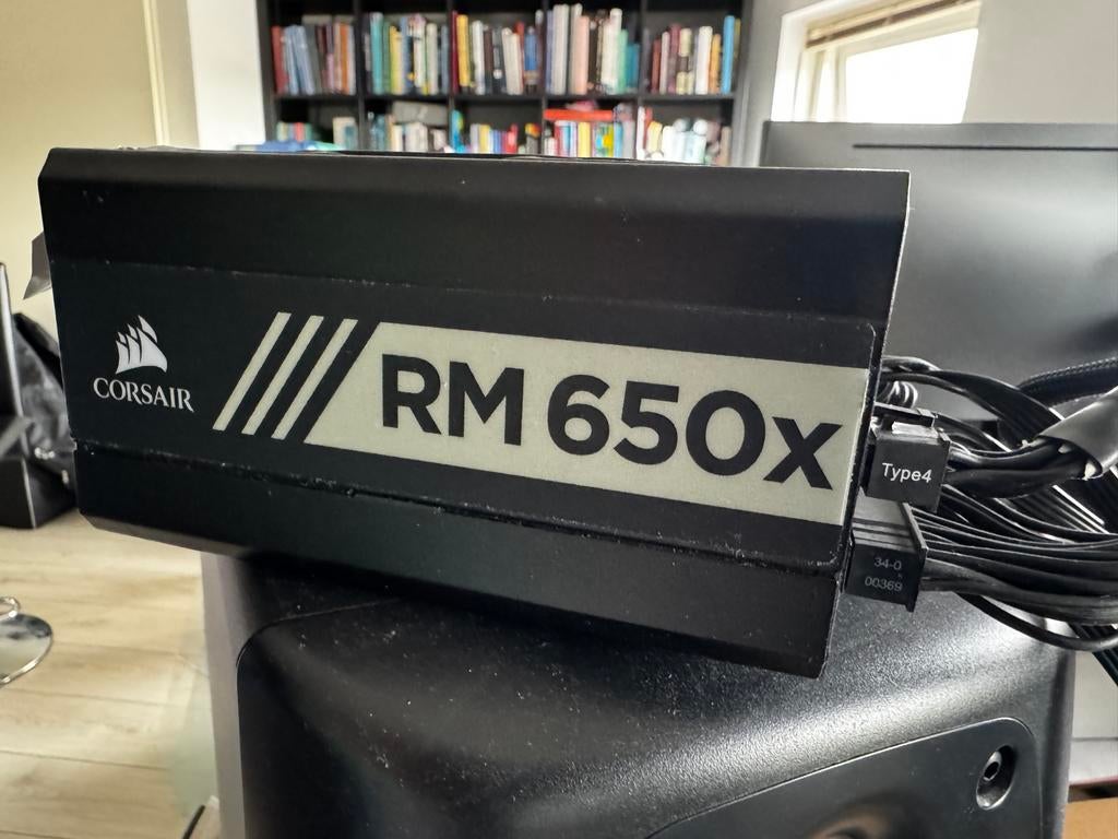Corsair RM650x Voeding - Zo goed als nieuw, Computers en Software, Interne voedingen, Ophalen of Verzenden, Zo goed als nieuw