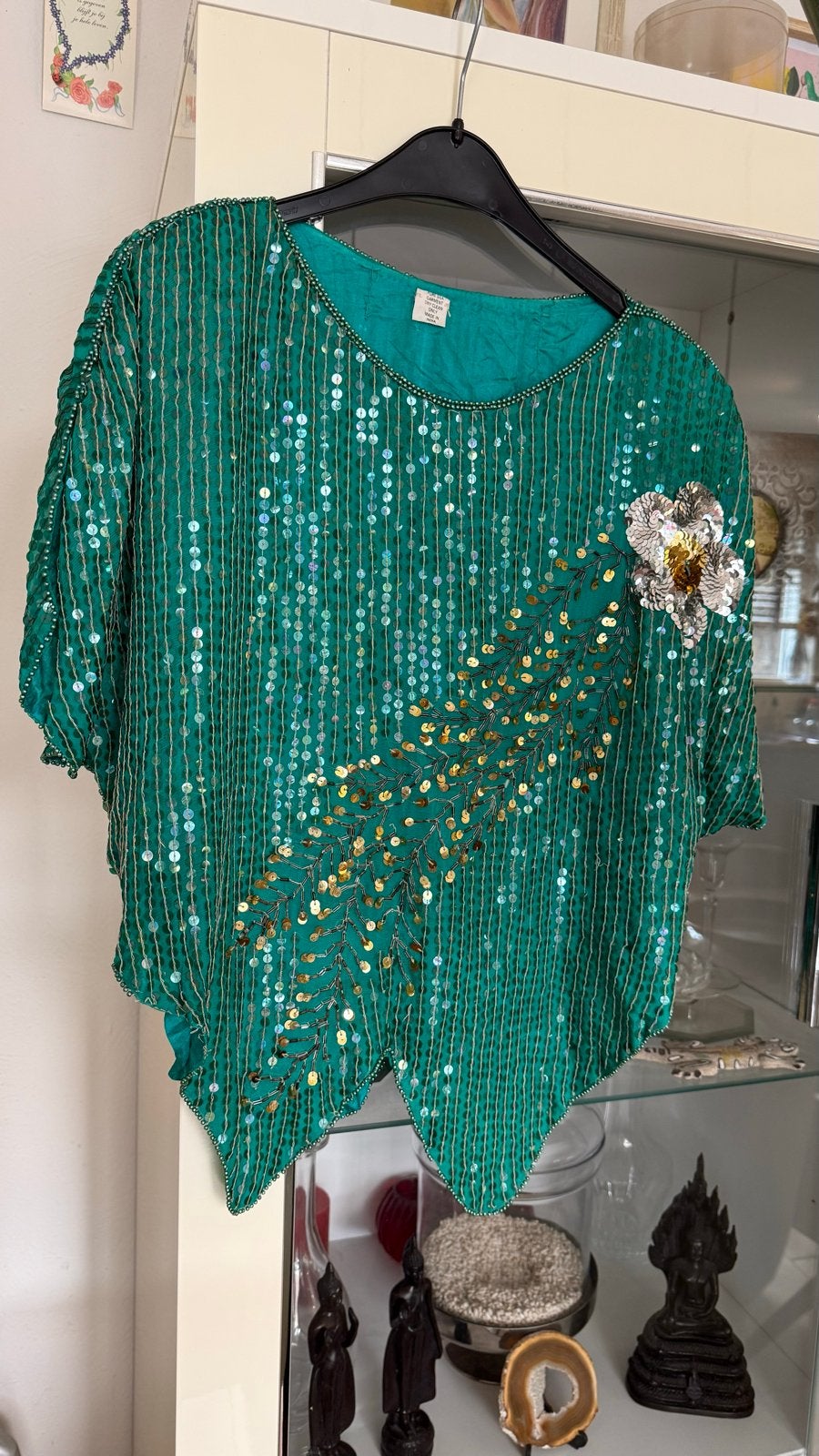 Prachtige zijden top met pailletten en kralen - Maat M, Kleding | Dames, Maat 38/40 (M), Ophalen of Verzenden, Zo goed als nieuw