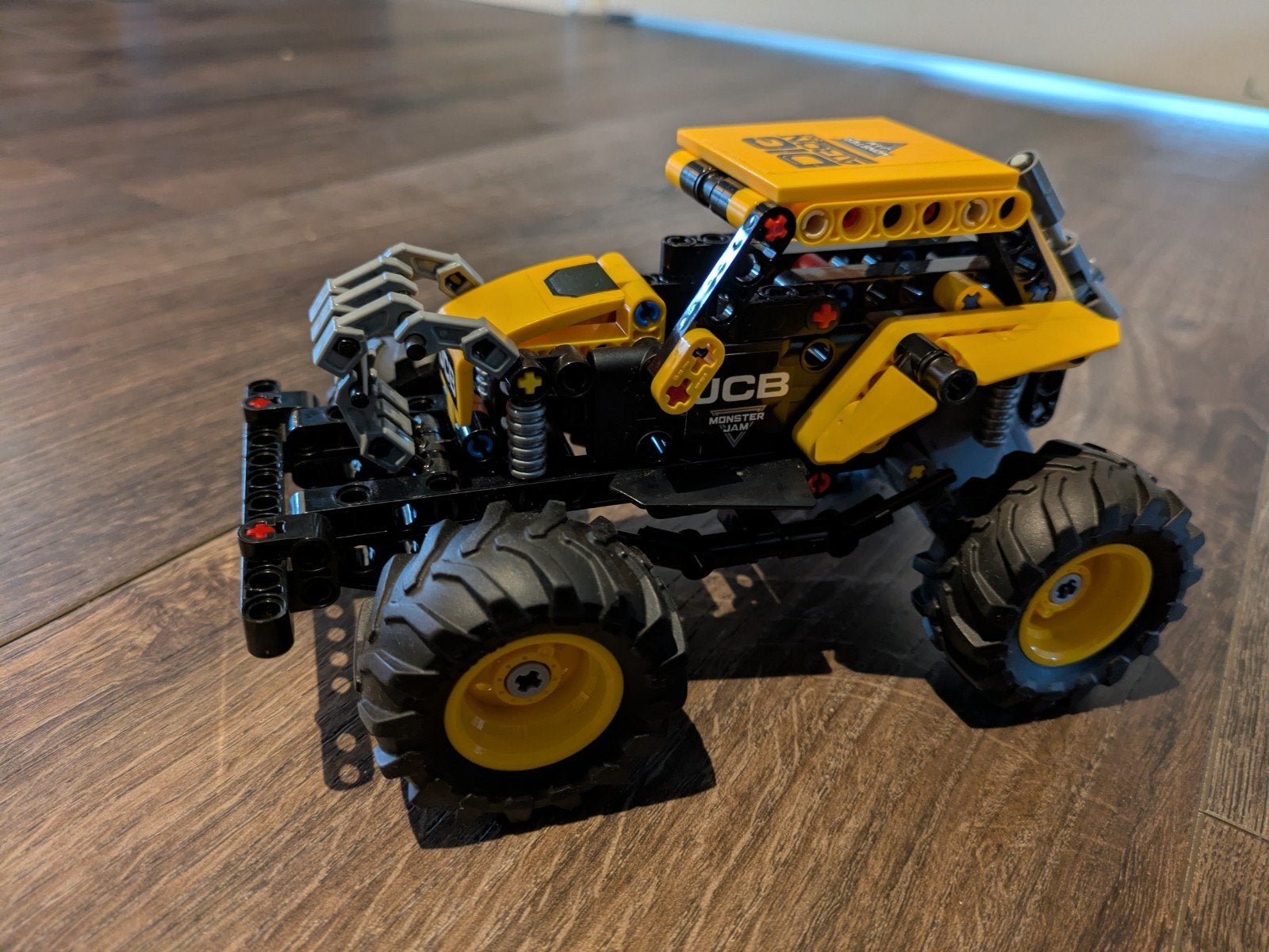 Lego Technic 42199, Lego, Inclusief instructies, Ophalen of Verzenden, Zo goed als nieuw