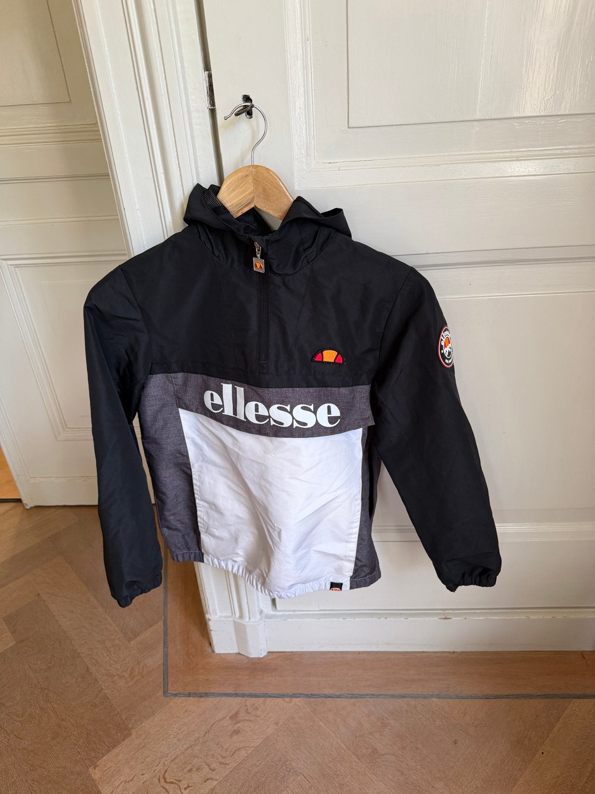 Ellesse jas maat 140-146, Ophalen of Verzenden, Gebruikt, Jongen of Meisje, Jas