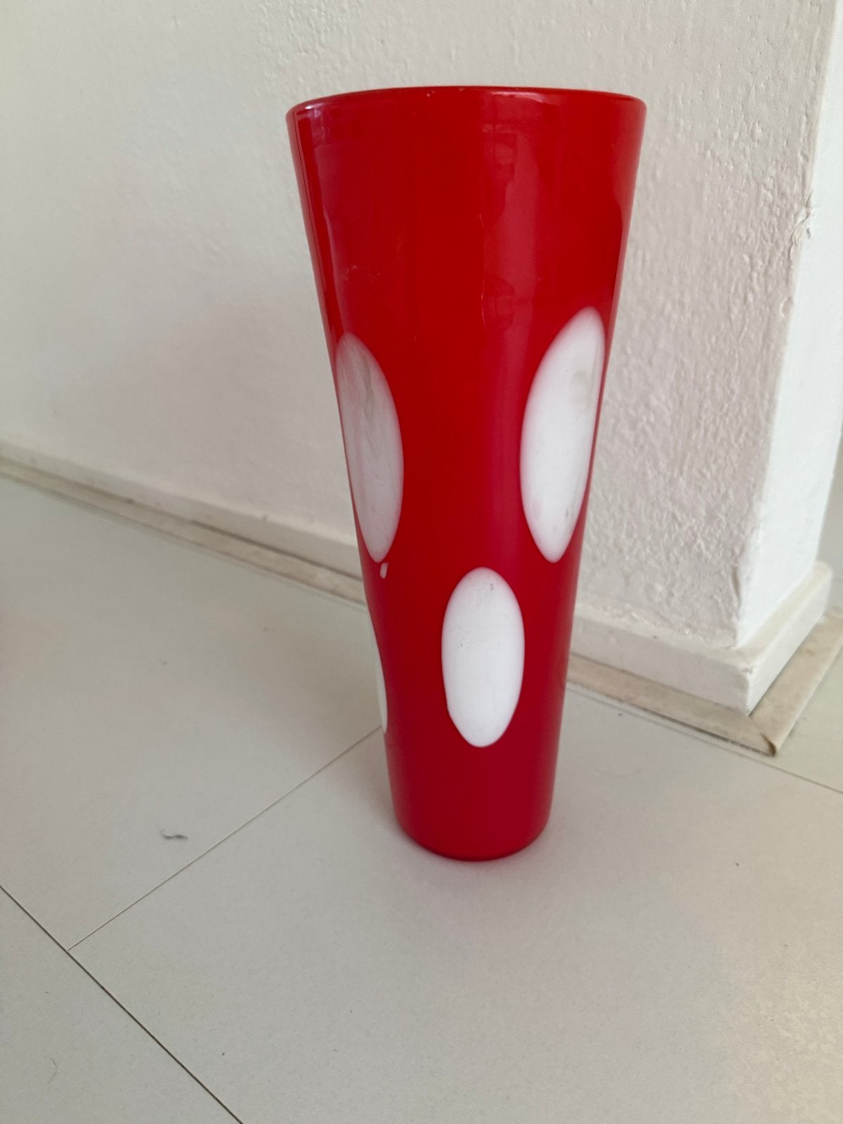 Murano vaas - Rode kunstglazen vaas met optische ovalen, Ophalen of Verzenden