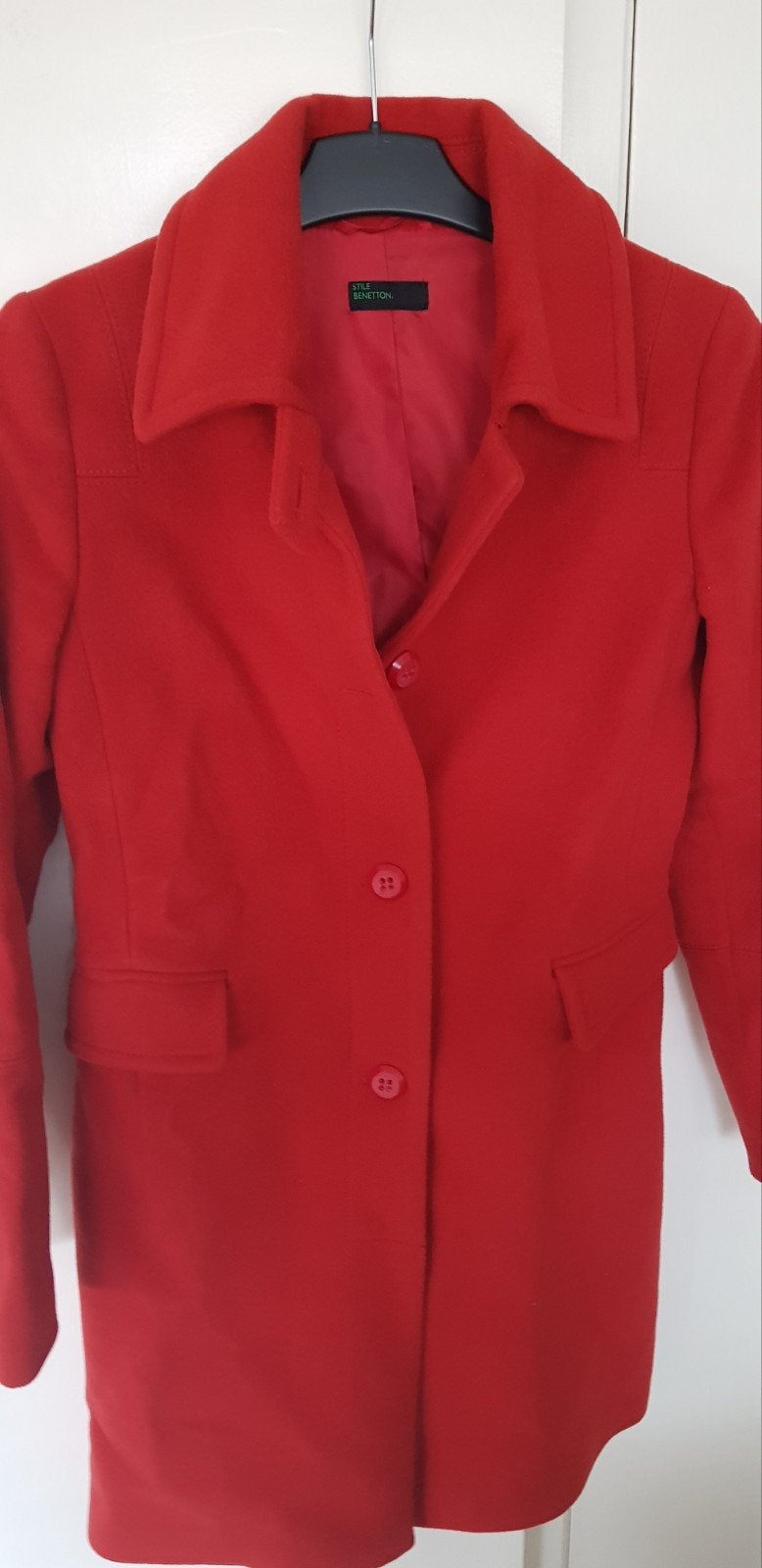 Damesmantel rood Benetton mt S36 zgan, Benetton, Ophalen of Verzenden, Zo goed als nieuw, Maat 36 (S)