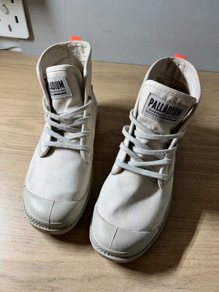 Palladium Schoenen Beige Maat 38, Beige, Ophalen of Verzenden, Sneakers of Gympen, Gedragen