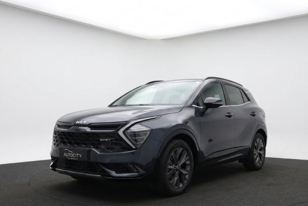 Kia Sportage 1.6 T-GDi Hybrid 230PK GT-PlusLine l PANO l 360, Auto's, Gebruikt, 4 cilinders, Zwart, Leder