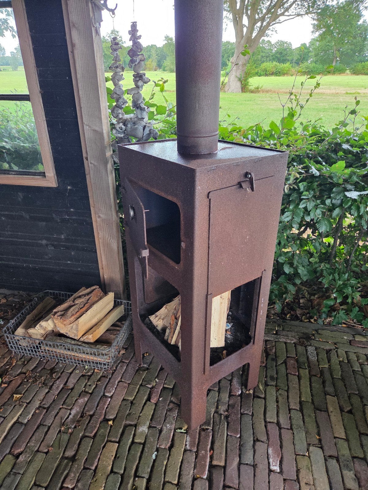 Robuuste Houthaard - Ideaal voor Buiten of Veranda, Huis en Inrichting, Haarden, Ophalen, Gebruikt, Vrijstaande haard, Houthaard