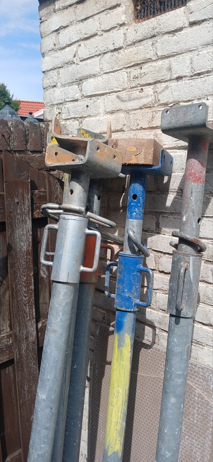 Steigerpalen / Stempels voor bouw en renovatie, Ophalen, Overige typen, Minder dan 2 meter