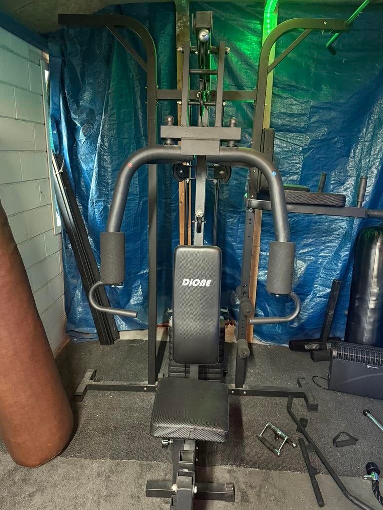 Krachtstation Dione met 65 kg gewicht en full body training, Ophalen of Verzenden, Gebruikt, Benen, Krachtstation