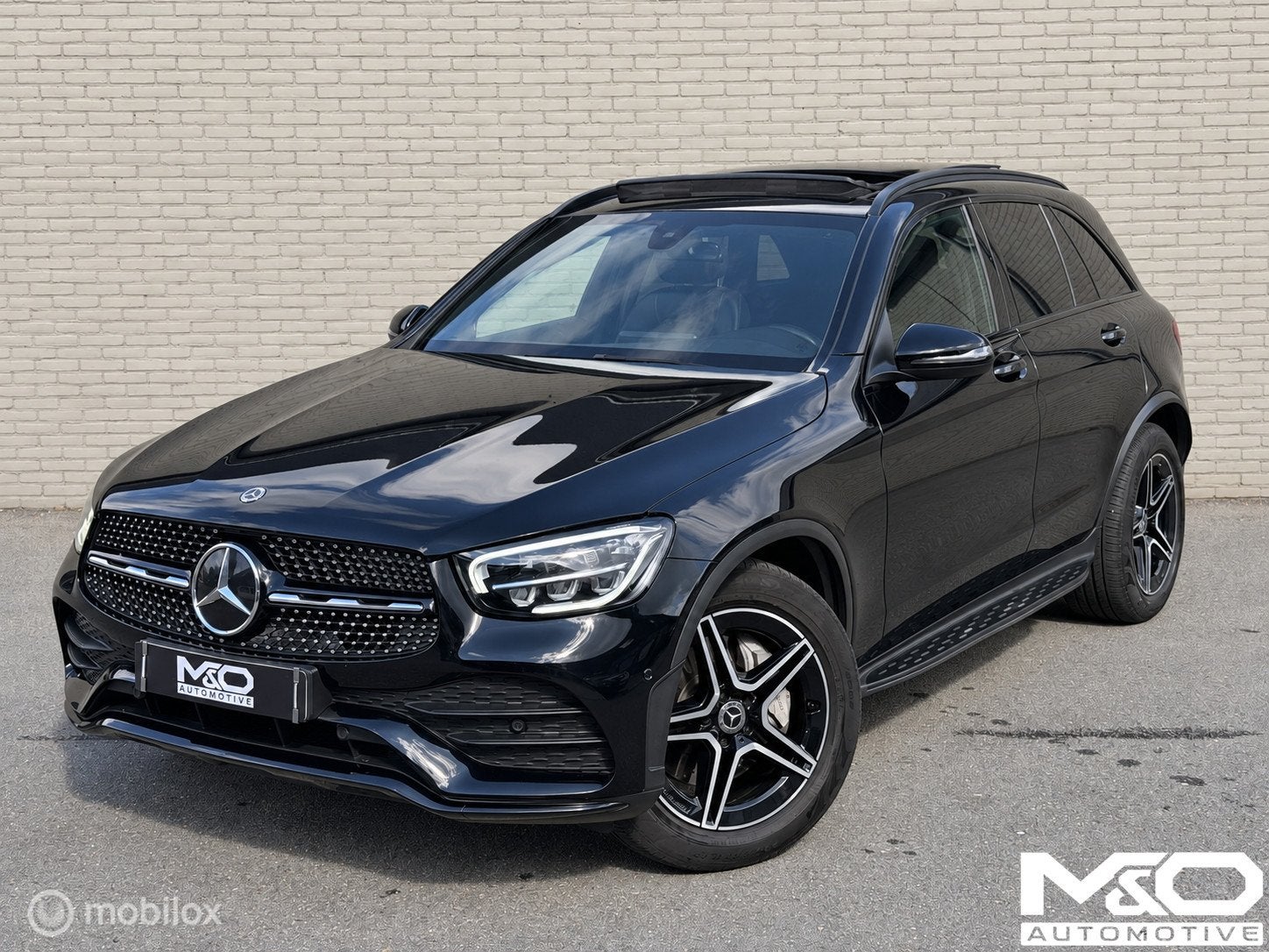 Mercedes GLC-klasse 220d 4MATIC Premium AMG | BURMESTER|PANO, Automaat, Dealer onderhouden, Gebruikt, 2500 kg