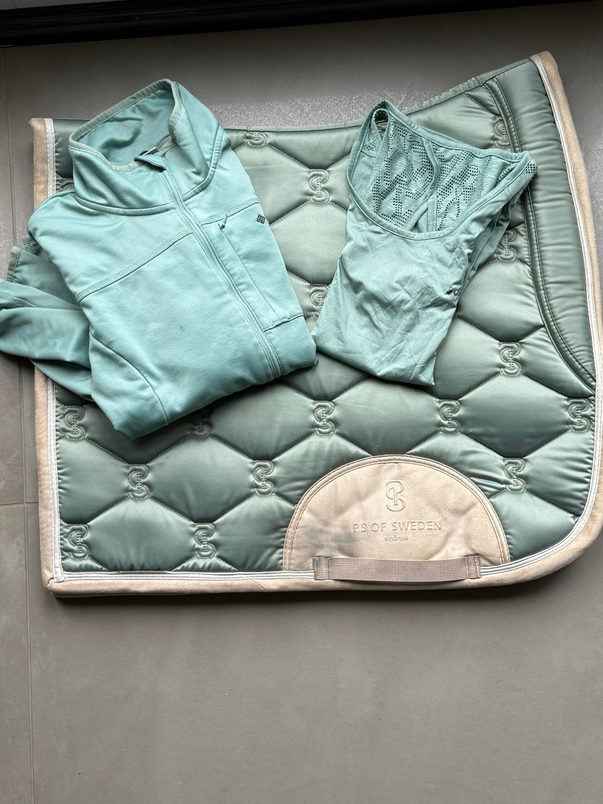 PS of Sweden kahki green dressuur full en bijpassende set, Dieren en Toebehoren, Paarden en Pony's | Dekens en Dekjes, Full (L)