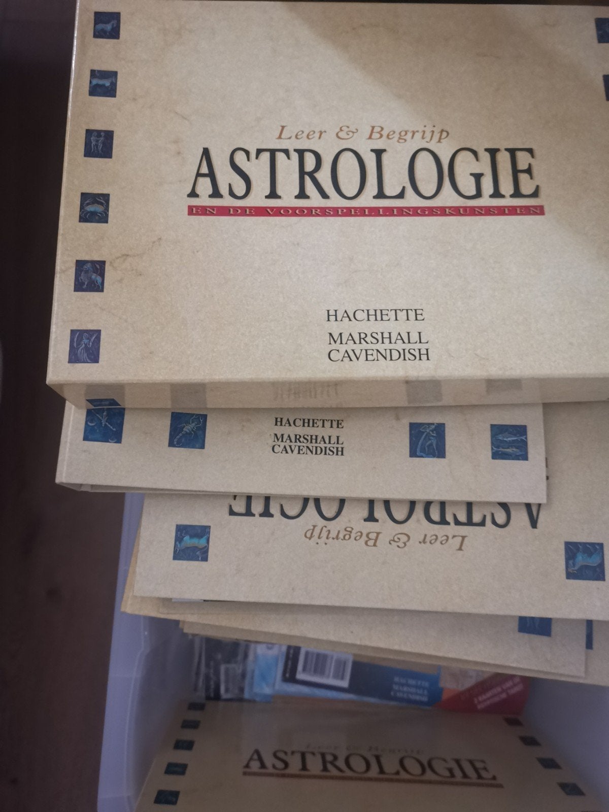 BOX  NIEUW ASTROLOGIE, Boeken, Esoterie en Spiritualiteit, Verzenden, Nieuw, Astrologie, Achtergrond en Informatie