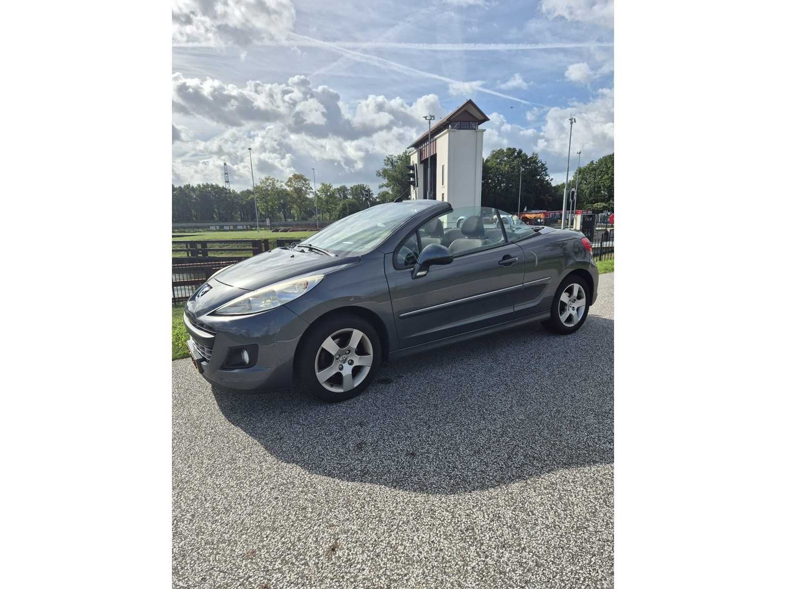 2011 Peugeot 207 CC 1.6 VTi Personenauto, Auto's, Voorwielaandrijving, Euro 5, Gebruikt, 4 cilinders