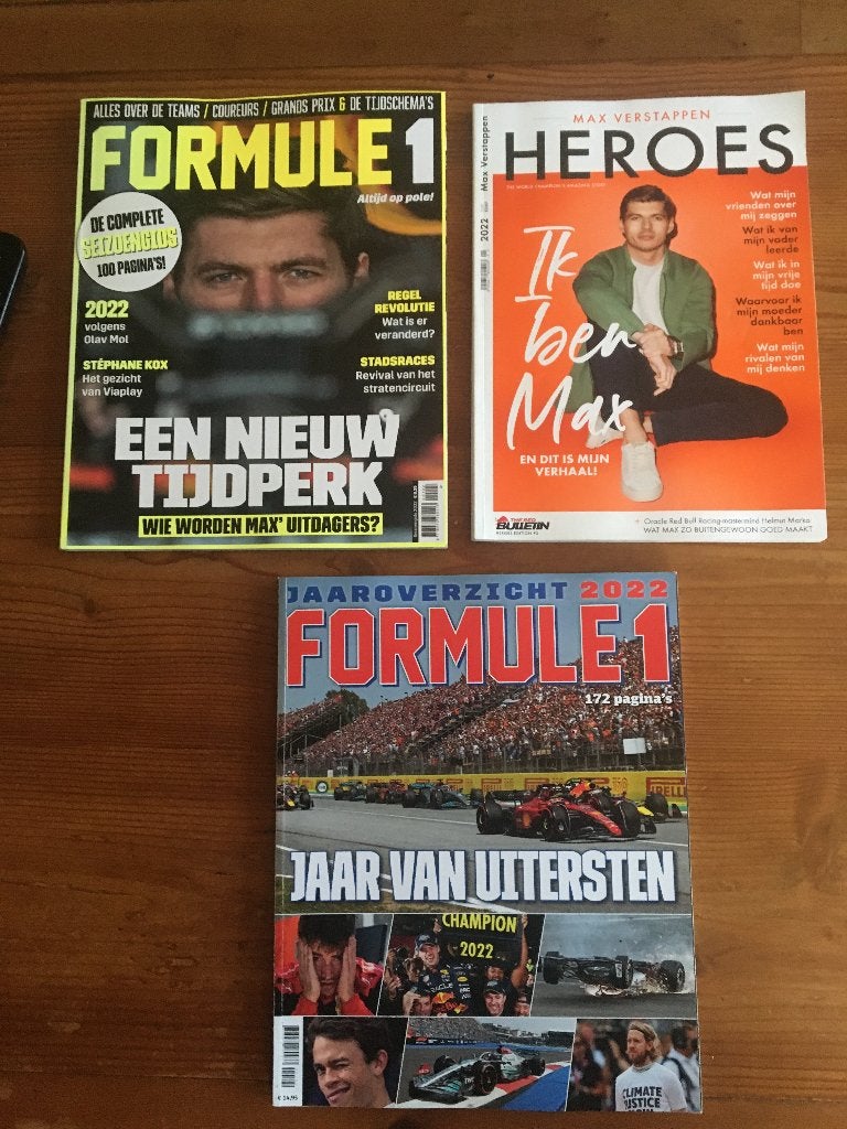 sportboeken-Formule 1 pakket - Jaar 2022, Ophalen of Verzenden, Zo goed als nieuw, Behendigheidssport