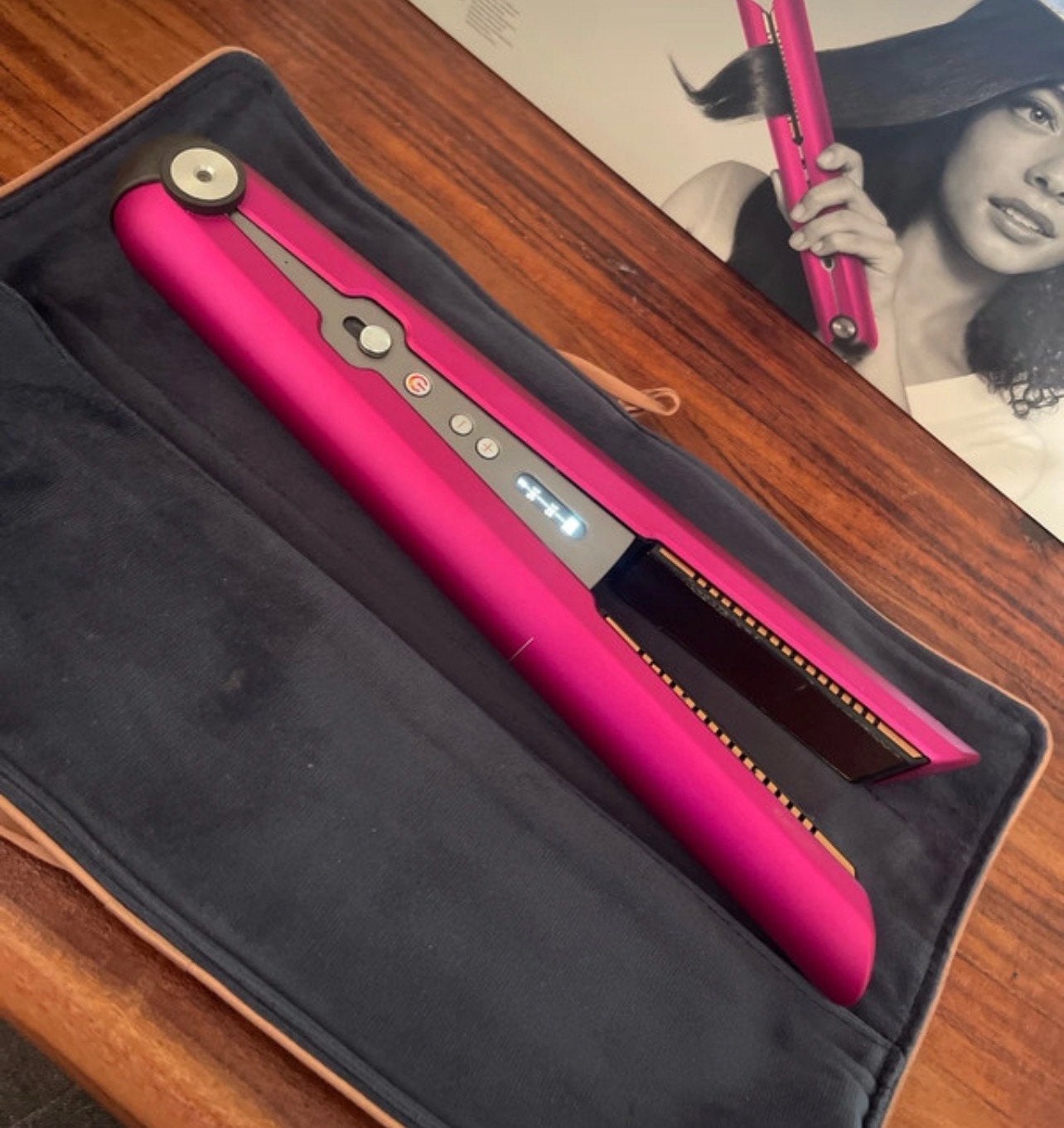 Dyson Corrale stijltang - Roze (platen gebarsten), Witgoed en Apparatuur, Ophalen of Verzenden, Gebruikt, Haarverzorging