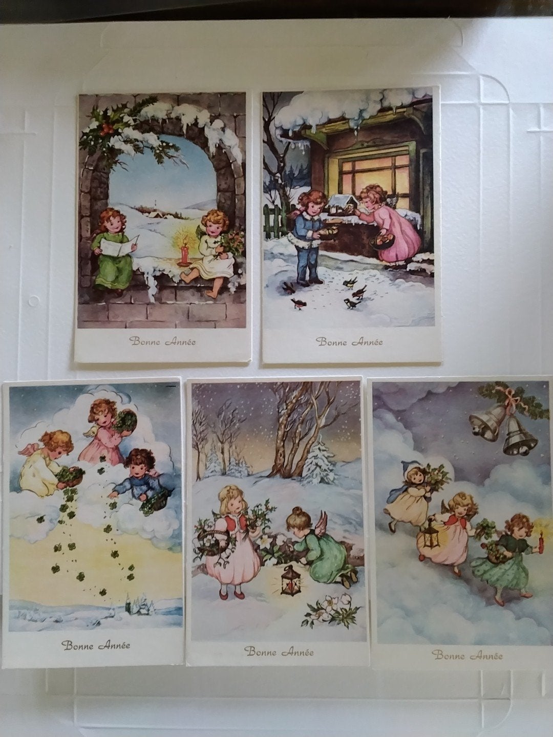 5 Oude Kerstkaarten 'Bonne Année' - Engeltjes in de Sneeuw, Ophalen of Verzenden, 1920 tot 1940, Ongelopen, Overig Europa