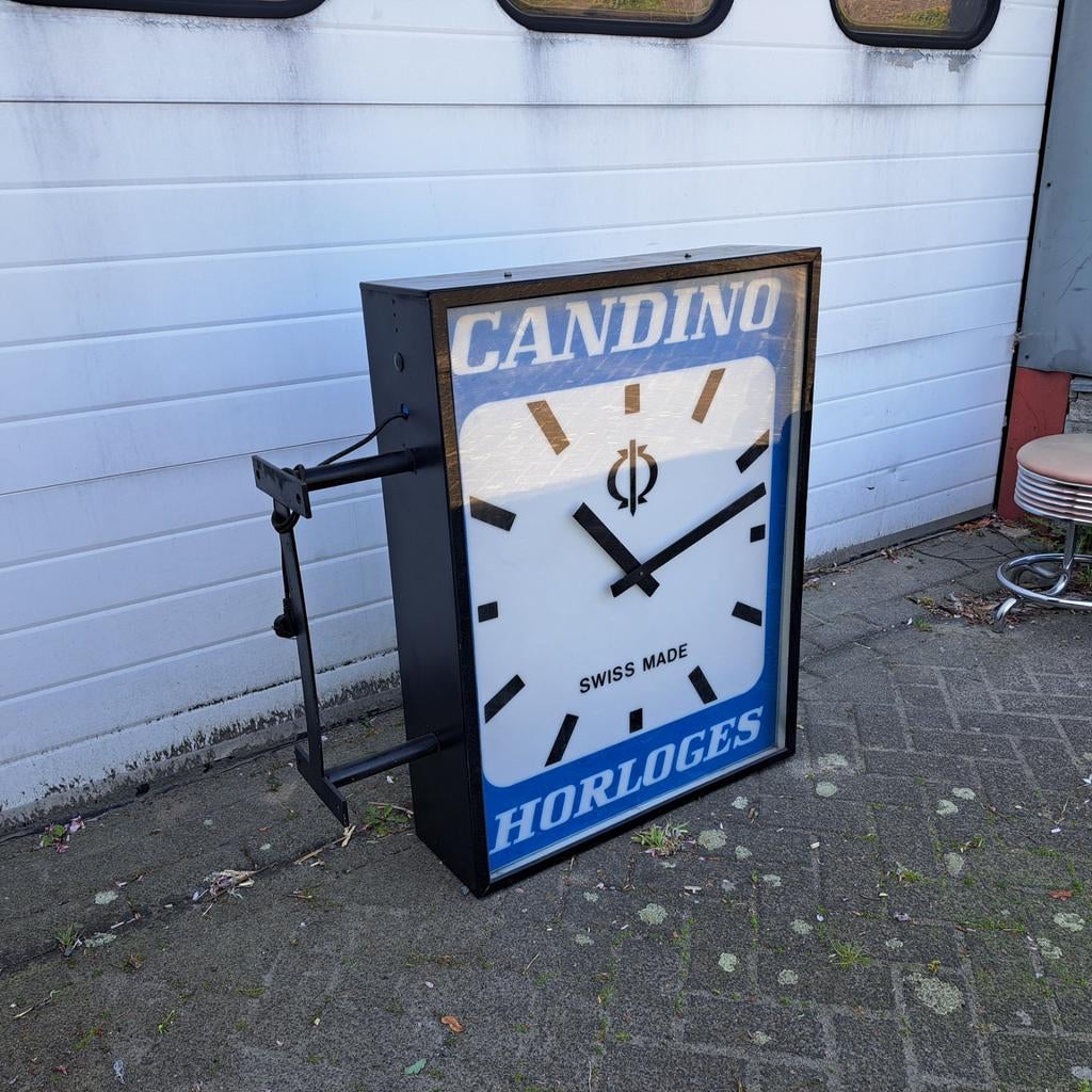 Candino Horloges Swiss Made Lichtbak/ Klok Xxl, Verzamelen, Merken en Reclamevoorwerpen, Gebruikt, Reclamebord, Ophalen