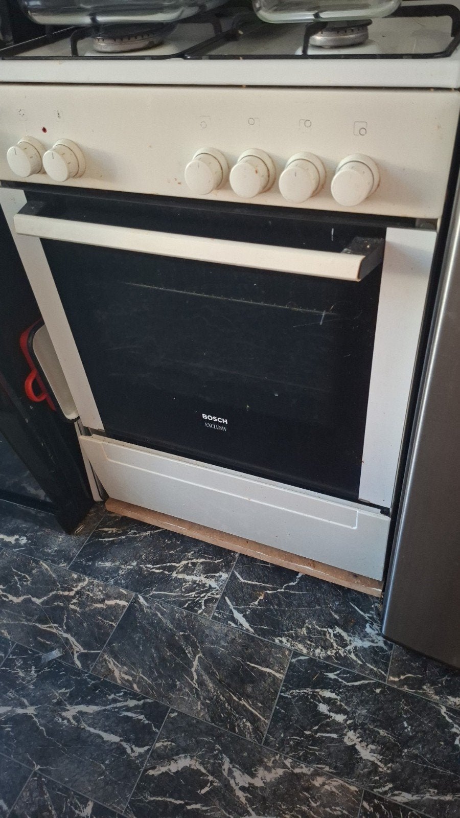 gasfornuis merk bosch elektrische ontsteking, Ophalen, 4 kookzones, Gas, Vrijstaand
