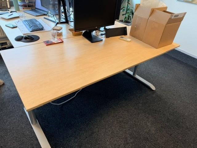 Nette bureau's, 3stuks (180x80x75cm), Overige typen, Gebruikt, In hoogte verstelbaar, 180 cm