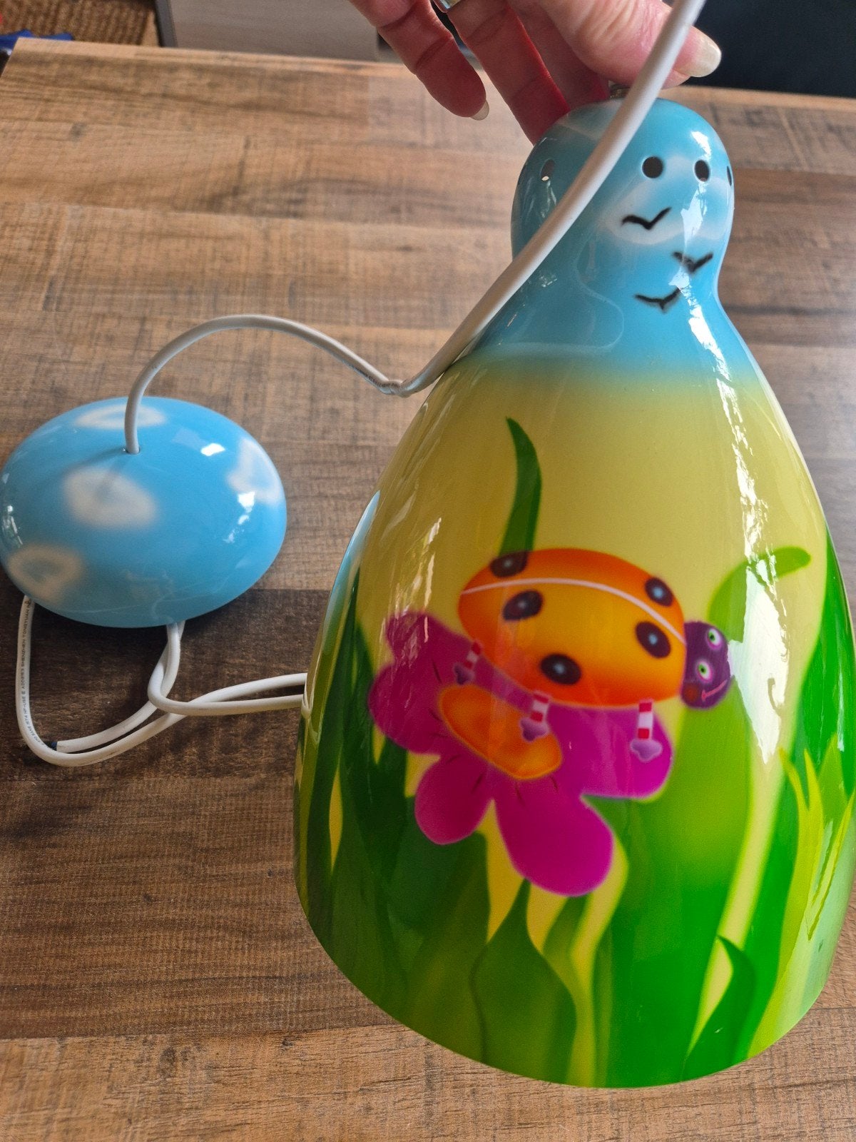 Pylones kinderlamp met vrolijke insecten en bloemen, Overige merken, Ophalen of Verzenden, Zo goed als nieuw, Meerkleurig