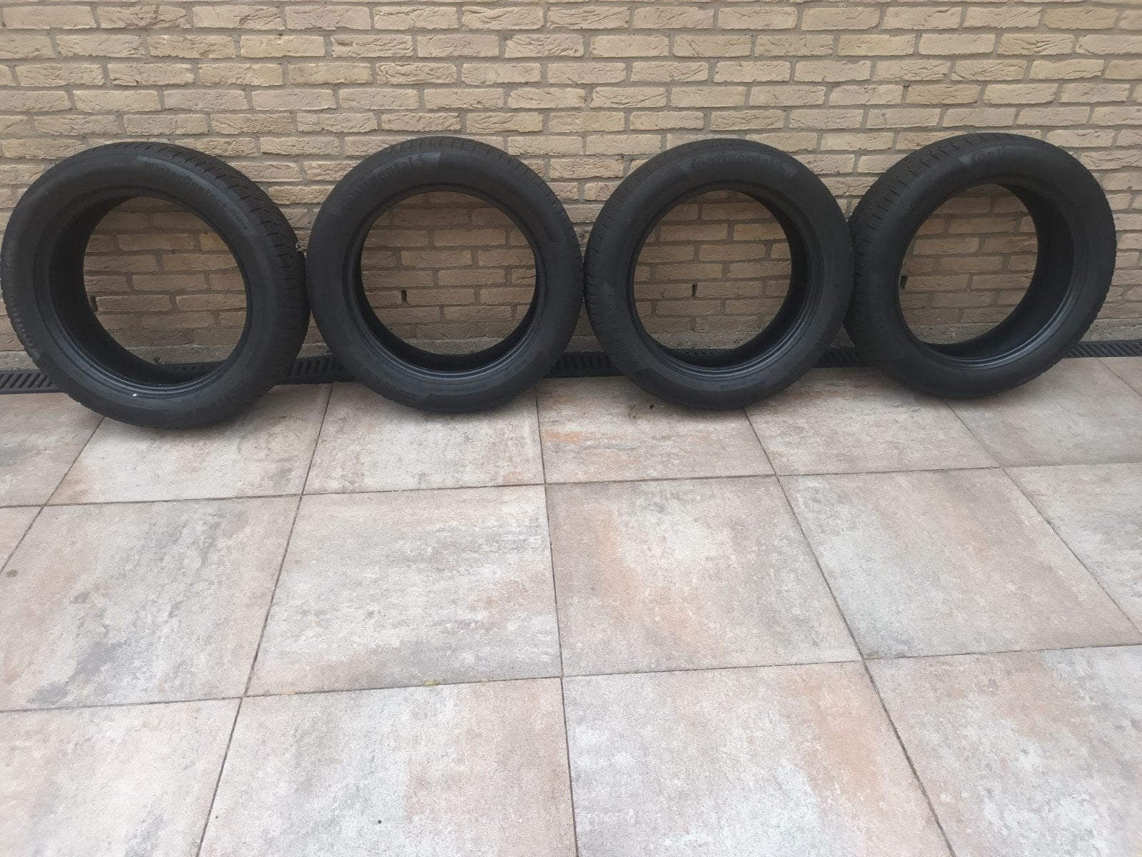 set continental winterbanden 19 inch, Auto-onderdelen, Banden en Velgen, Gebruikt, Winterbanden, 235 mm, Band(en)