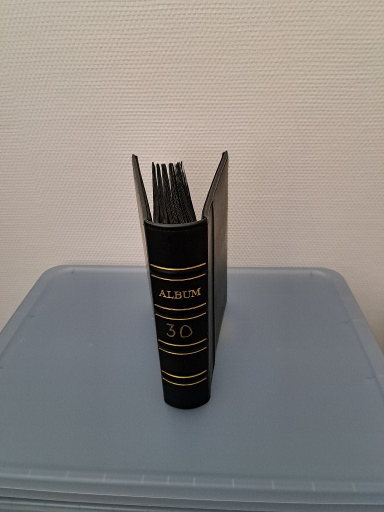 Gezocht Foto album., Audio, Tv en Foto, Stevige kaft, Gebruikt, Overige merken, Ophalen of Verzenden
