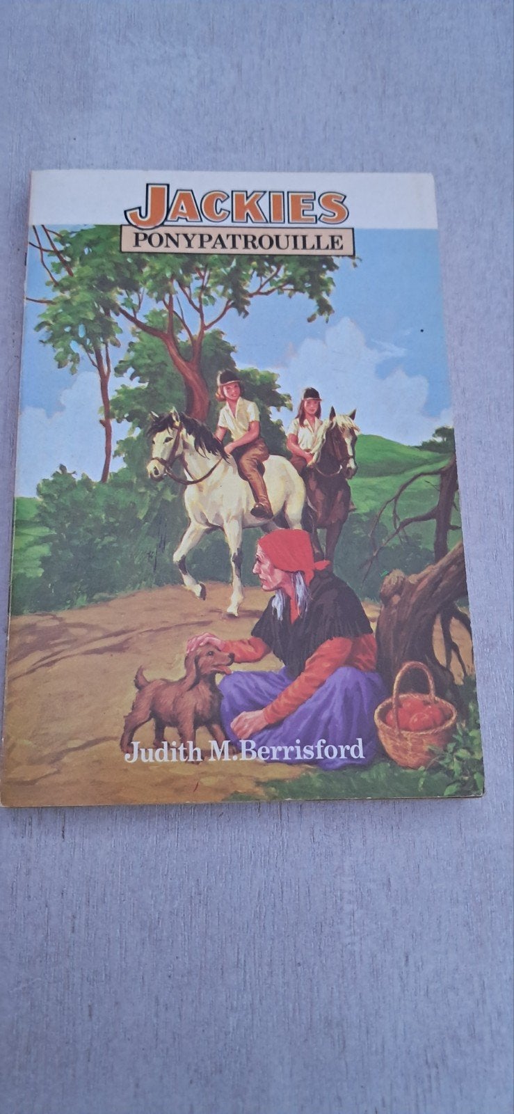 Jackies Pony Patrouille - Judith M. Berrisford, Ophalen of Verzenden, Gelezen