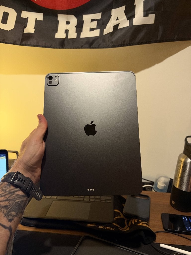 Ipad Pro 13  - INCH (M5) WI-FI, Computers en Software, 13 inch of meer, Zwart, Ophalen of Verzenden, Zo goed als nieuw