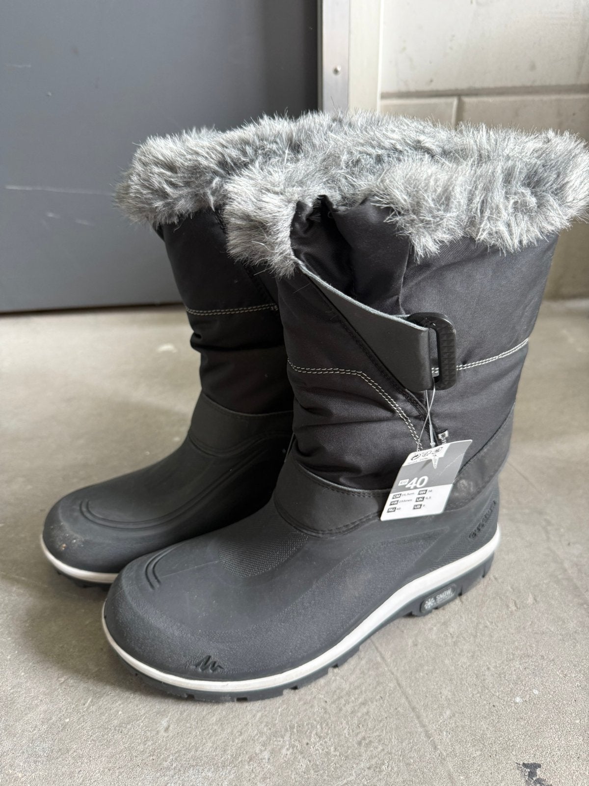 New Quechua Snowboots, Kleding | Dames, Schoenen, Zwart, Snowboots, Nieuw, Ophalen of Verzenden